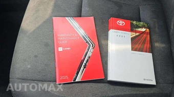 2025 Toyota Camry LE - miniatura 20