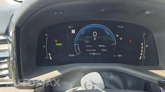 2025 Toyota Camry LE - miniatura 21