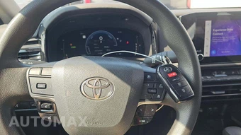 2025 Toyota Camry LE - miniatura 22