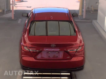 2025 Toyota Camry LE - miniatura 5