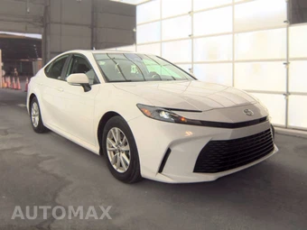2025 Toyota Camry LE - miniatura 3