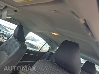 2025 Toyota Camry LE - miniatura 17