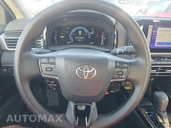 2025 Toyota Camry LE - miniatura 10