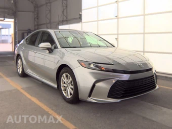 2025 Toyota Camry LE - miniatura 3