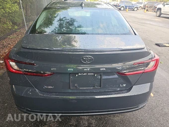 2025 Toyota Camry LE - miniatura 5