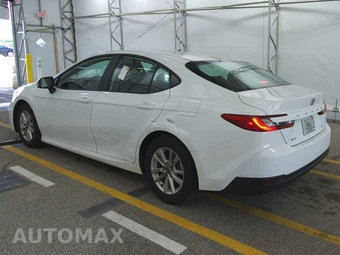 2025 Toyota Camry LE - miniatura 6