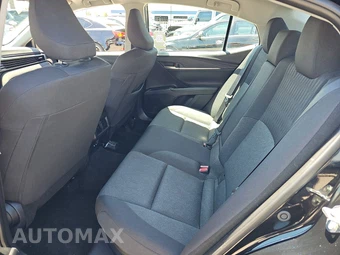 2025 Toyota Camry LE - miniatura 13