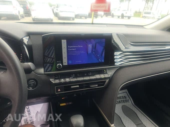 2025 Toyota Camry LE - miniatura 11