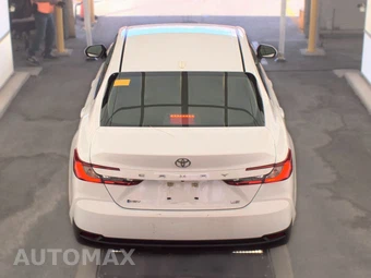 2025 Toyota Camry LE - miniatura 5