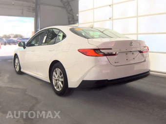 2025 Toyota Camry LE - miniatura 6
