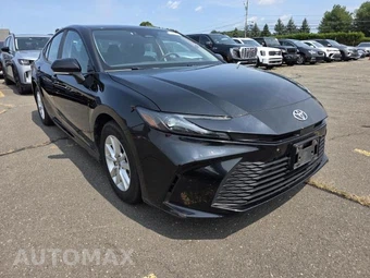 2025 Toyota Camry LE - miniatura 12