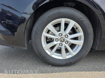 2025 Toyota Camry LE - miniatura 22