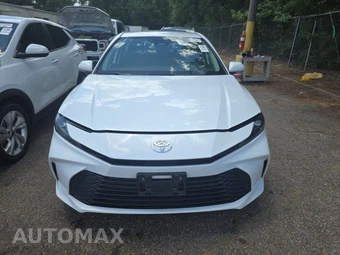 2025 Toyota Camry LE - miniatura 2