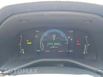 2025 Toyota Camry LE - miniatura 9