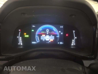 2025 Toyota Camry LE - miniatura 6