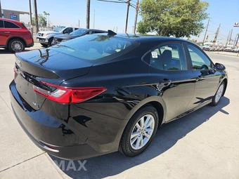 2025 Toyota Camry LE - miniatura 4