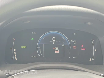 2025 Toyota Camry LE - miniatura 12