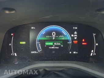 2025 Toyota Camry LE - miniatura 12