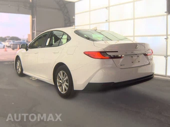 2025 Toyota Camry LE - miniatura 6
