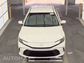 2025 Toyota Camry LE - miniatura 2