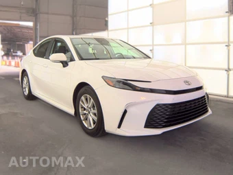 2025 Toyota Camry LE - miniatura 3