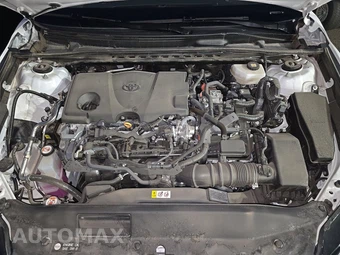 2025 Toyota Camry LE - miniatura 15