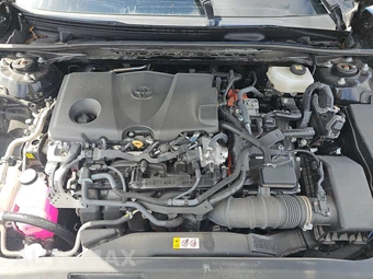 2025 Toyota Camry LE - miniatura 15