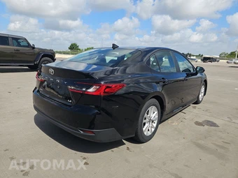 2025 Toyota Camry LE - miniatura 4