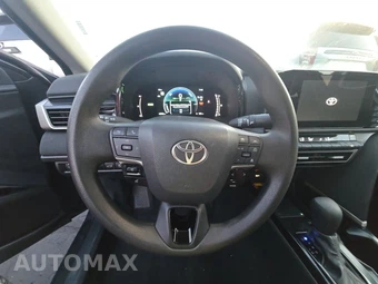 2025 Toyota Camry LE - miniatura 10