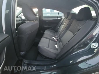 2025 Toyota Camry LE - miniatura 13
