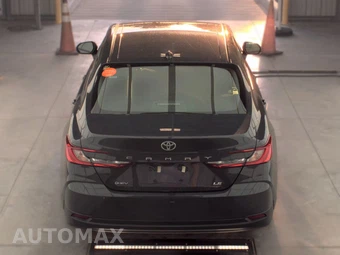2025 Toyota Camry LE - miniatura 5