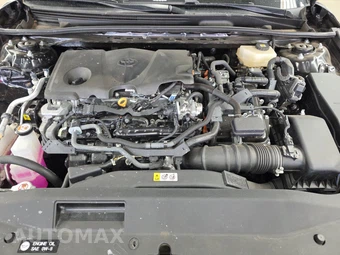 2025 Toyota Camry LE – miniatura 15
