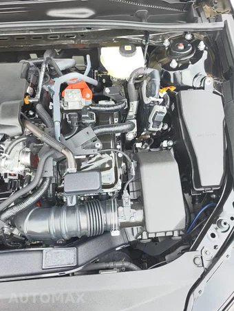 2025 Toyota Camry LE - miniatura 22