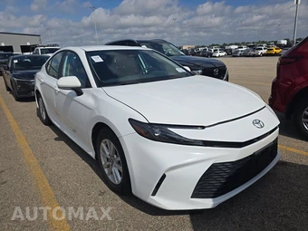 2025 Toyota Camry LE - miniatura 3