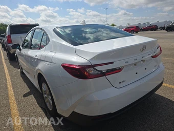 2025 Toyota Camry LE - miniatura 6