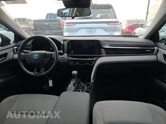 2025 Toyota Camry LE - miniatura 11