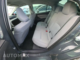 2025 Toyota Camry LE - miniatura 13