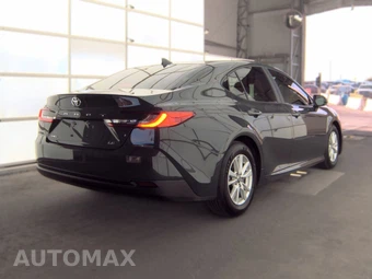 2025 Toyota Camry LE - miniatura 4