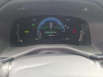2025 Toyota Camry LE - miniatura 10