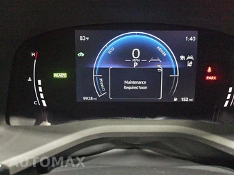 2025 Toyota Camry LE - miniatura 9