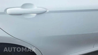 2025 Toyota Camry LE - miniatura 21