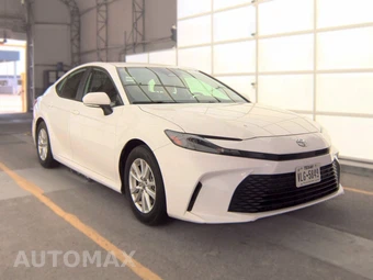 2025 Toyota Camry LE - miniatura 3