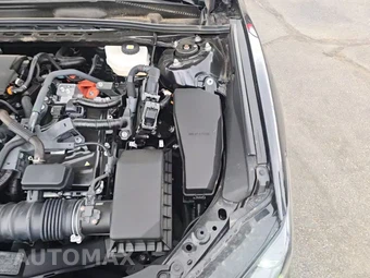 2025 Toyota Camry LE - miniatura 19
