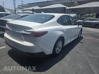 2025 Toyota Camry LE - miniatura 21