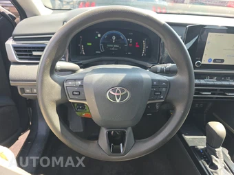 2025 Toyota Camry LE - miniatura 10