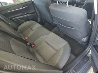 2025 Toyota Camry LE - miniatura 14