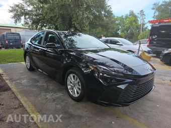 2025 Toyota Camry LE - miniatura 4