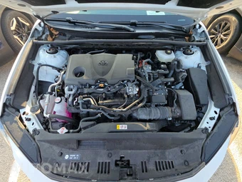 2025 Toyota Camry LE - miniatura 15