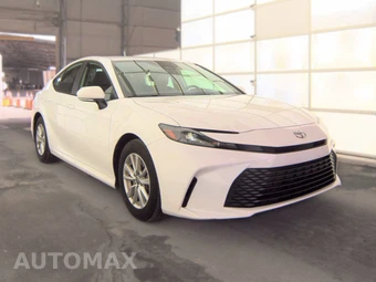 2025 Toyota Camry LE - miniatura 3