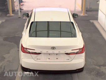 2025 Toyota Camry LE - miniatura 5